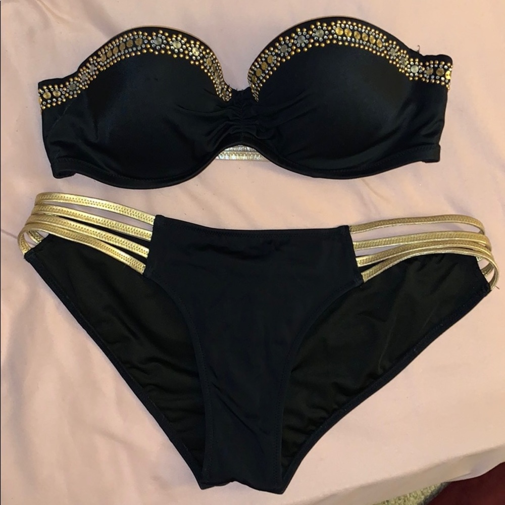 Victoria’s Secret bathing suit